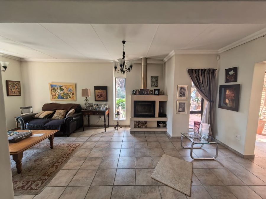 4 Bedroom Property for Sale in Parys Free State